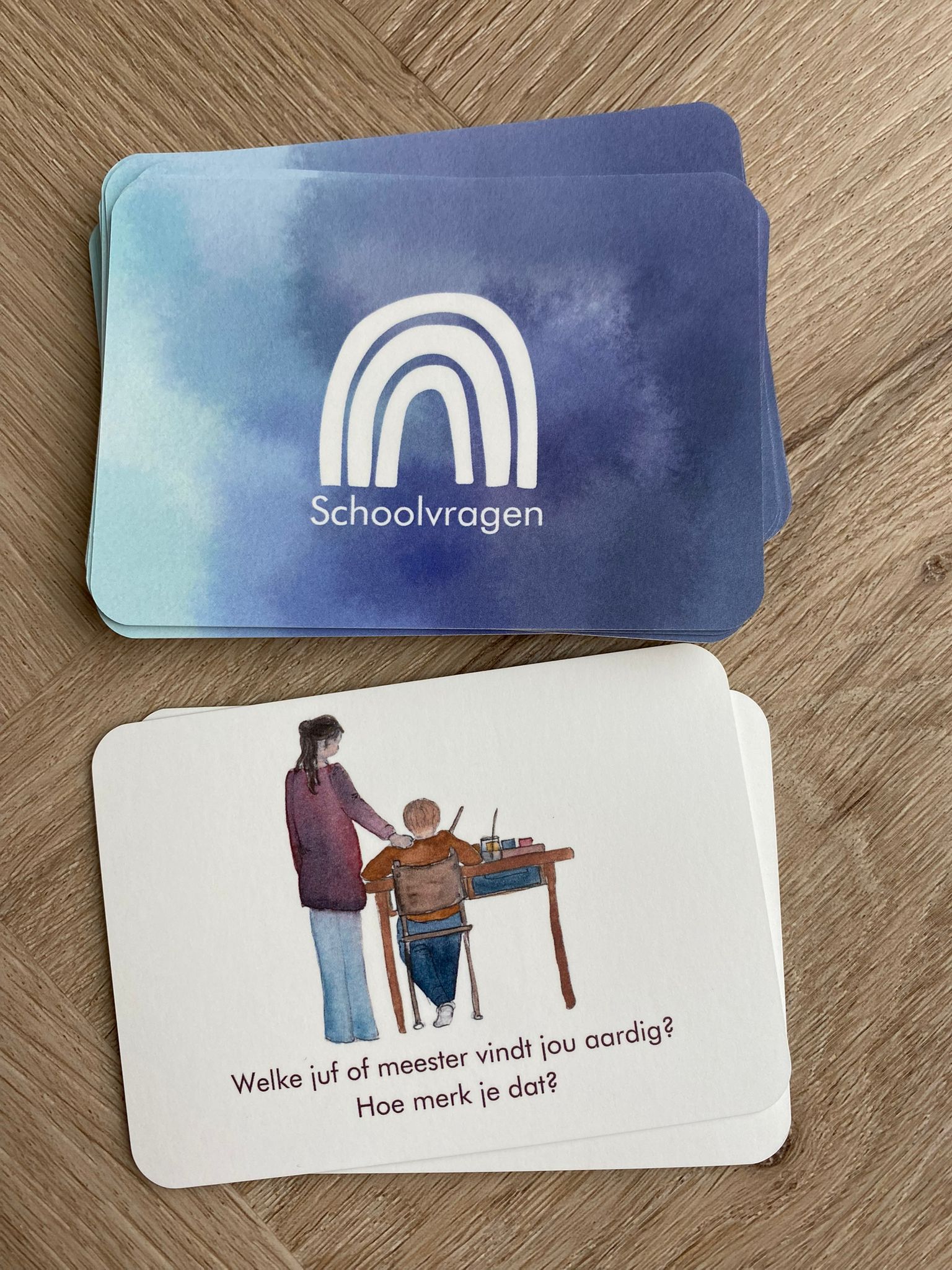 Vraag- en vertelkaartjes in blauw en paars, met schoolvragen en ik-vragen - Waldorf Winkel